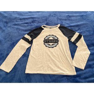 Athletic Works Girl's Long Sleeve Graphic T-Shirt